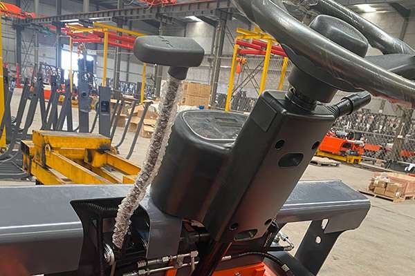 New steering wheel for forklift New steering wheel for forklift